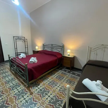 Maya Palace Real Centre Close To Cathedral 3*