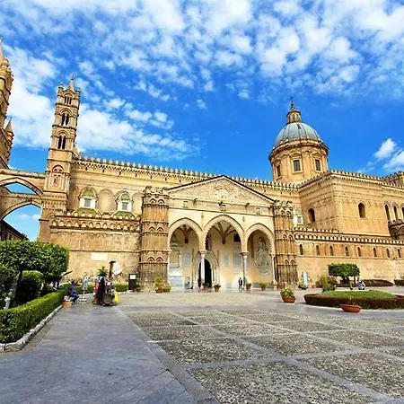 Maya Palace Real Centre Close To Cathedral Vendégház Palermo